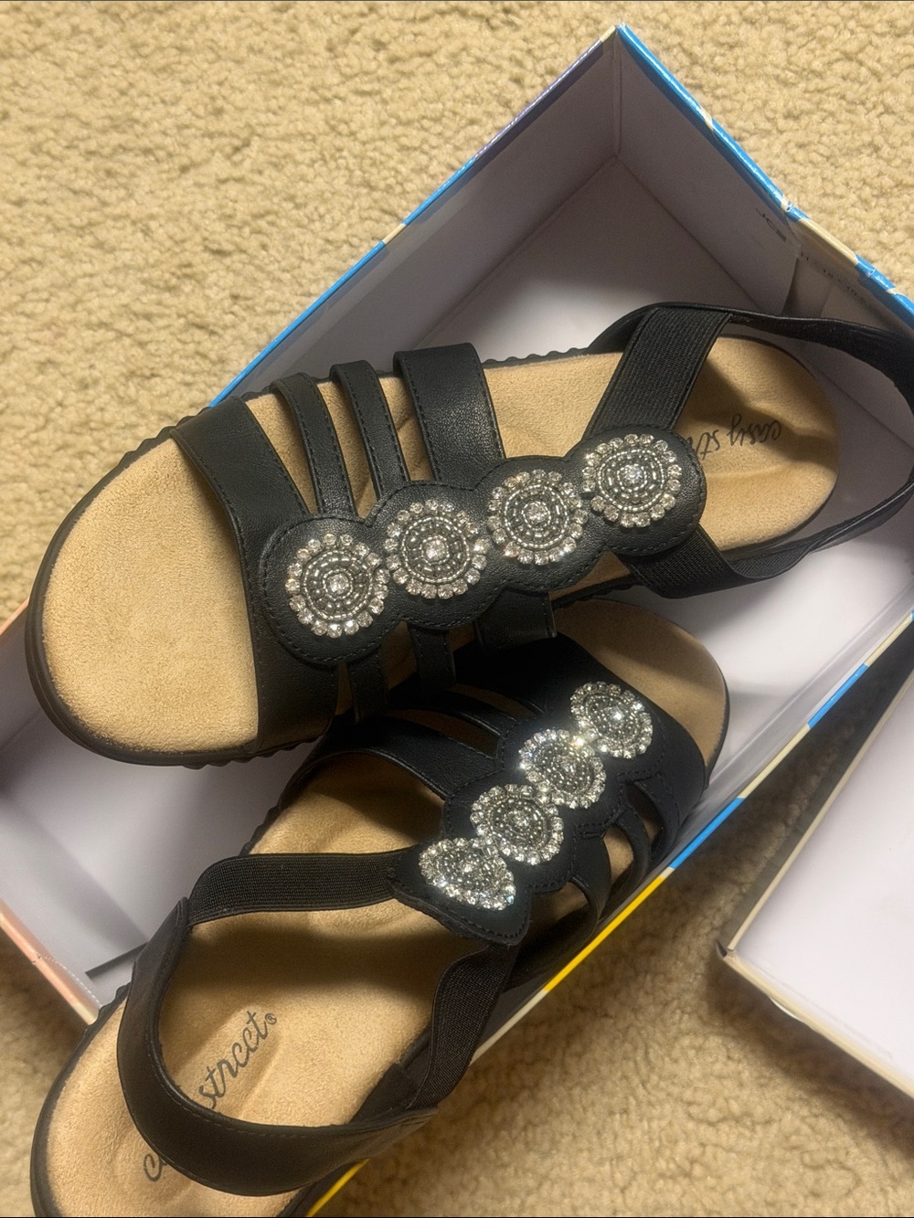 easy street Black Samira Women’s Sandals - Picture 4 of 4